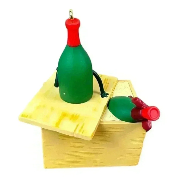 Hallmark 2023 A Case Of Christmas Cheer Wine Booze Keepsake Xmas Ornament NIB - Picture 7 of 8